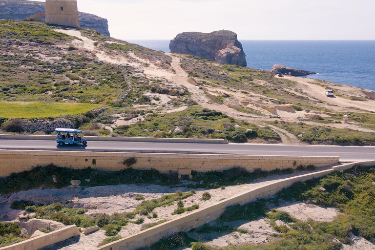 From Malta: Gozo Tuk-Tuk Tour with Comino Mini Cruise With Italian-Speaking Tour Leader