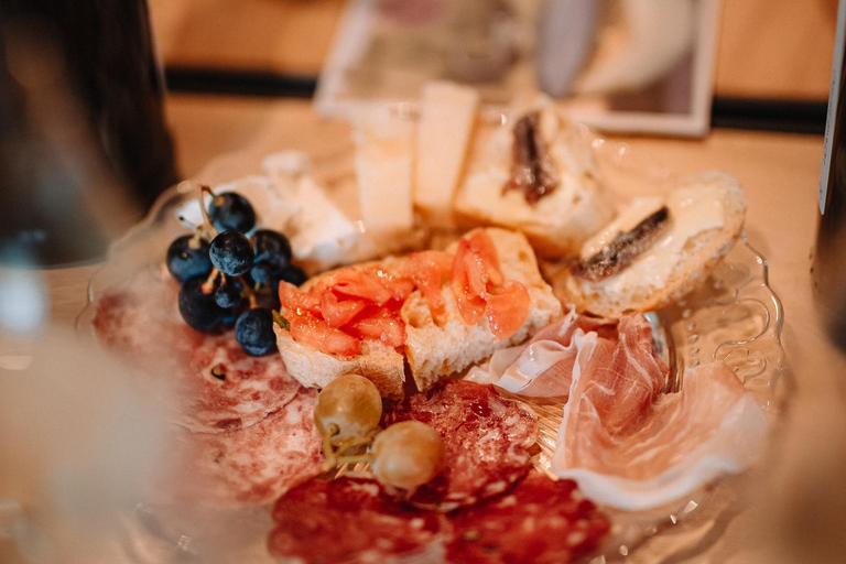 Monferrato: Wine Tasting and Guided Infernot Tour Monferrato: Wine Tasting and Guided Infernot Tour