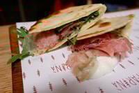 I mercati alimentari tour a Bologna nel centro storico - Housity