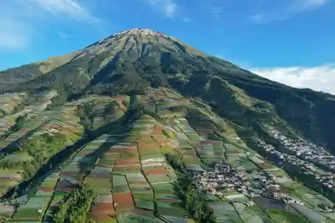 Yogyakarta : Viagem de Van java ao Nepal e cascata de Kedung Kayang