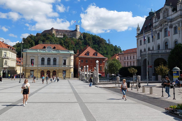 Depuis Zagreb : Excursion d'une journée à Bled et Ljubljana