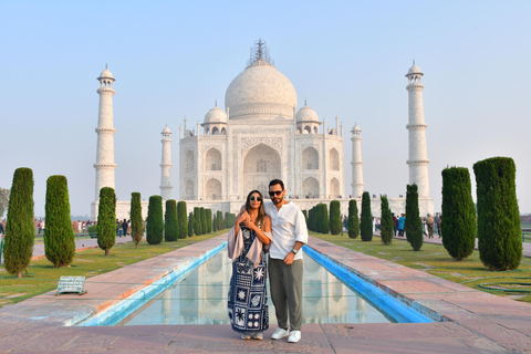 Same Day Taj Mahal Tour from Delhi by Car – Private Day Trip From Agra: All-Inclusive Taj Mahal & Agra Fort Tour