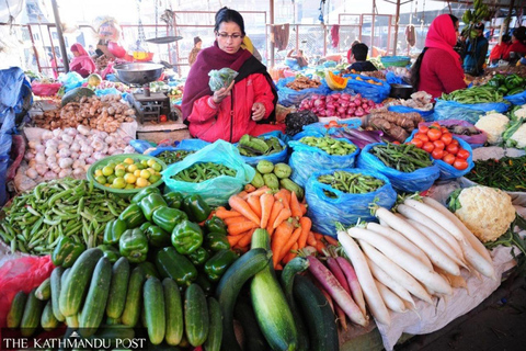 Kathmandu: Morning Market Tour with Nepali Breakfast