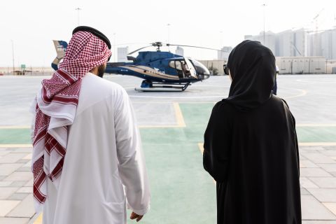 Abu Dhabi: tour in elicottero condiviso di 30 minuti