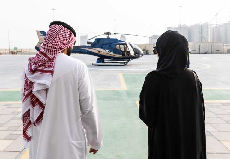 AbuDhabi: 30mins AbuDhabi Helicopter Tour (Sharing Flight)