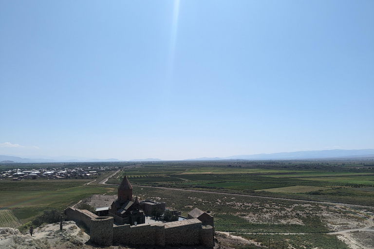 L'Arménie éclairée : Echmiadzin, Khor Virap, Noravank, Areni