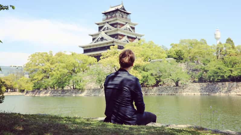 Hiroshima: Hidden Gems and Highlights Private Walking Tour