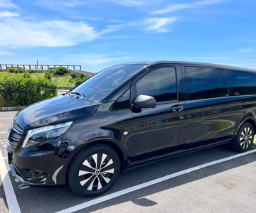 Keelung: one-way private transfer to or from Taipei City
