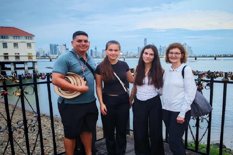 Ciudad de Panamá: tour a pie por el casco antiguoTour a pie por el casco antiguo Deutsch
