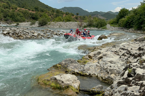 Përmet: tour guidato di rafting nel Parco Nazionale di Vjosa