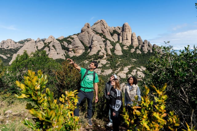 Barcelona: Montserrat-Wanderung, Natur &amp; Kloster, halbprivat