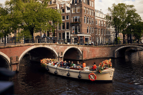 Amsterdam: Luxury Canal Cruise on Authentic Flowerboat Luxury Flower Boat from Central Station