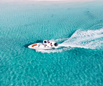 Hurghada: Paradise Speedboat w/ Optional Snorkeling & Lunch