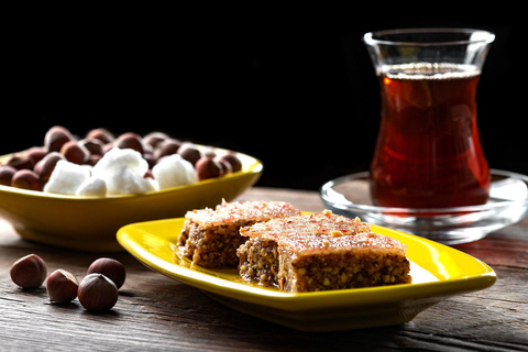 Baku: Sheki Day Trip with Caravanserai and Khan's Palace