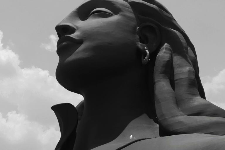 Vanuit Bangalore: Dagtrip Lepakshi Tempel en Adiyogi Standbeeld