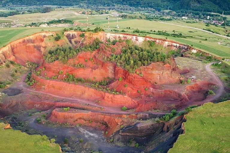 Brașov: Racoș Country Day Trip with Snacks and Wi-Fi