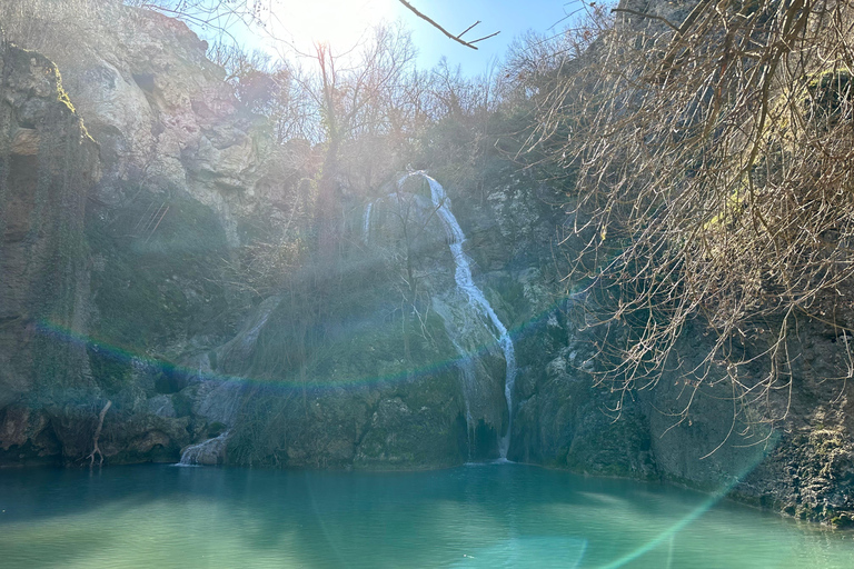 Depuis Bucarest : excursion d'une journée vers les temps forts de la BulgarieFrom Bucharest: Full-Day Trip to Bulgaria Highlights