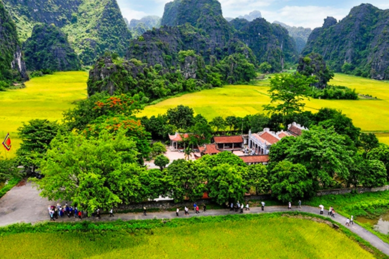 Z Hanoi: całodniowa wycieczka do Tam Coc, Hoa Lu i Mua CavesWycieczka prywatna
