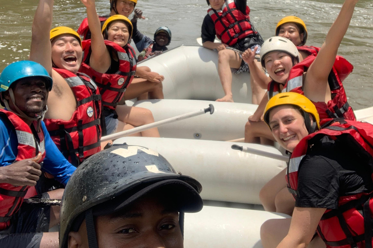Zambezi River Rafting with Lunch and Transfer
