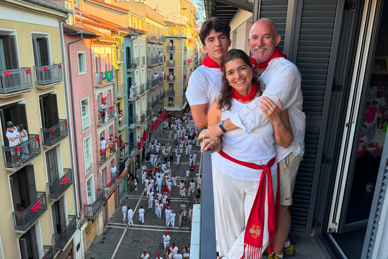 Pamplona Bulls: Balcony View & Gourmet Breakfast
