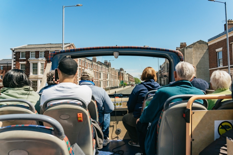 Liverpool: visite de la ville et des Beatles en bus à ciel ouvertLiverpool: visite en bus à ciel ouvert de la ville et des Beatles