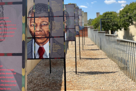 Le tour de Johannesburg, Musée de l&#039;apartheid et sowetoEl tour de la ciudad de Johannesburgo y el municipio de Soweto