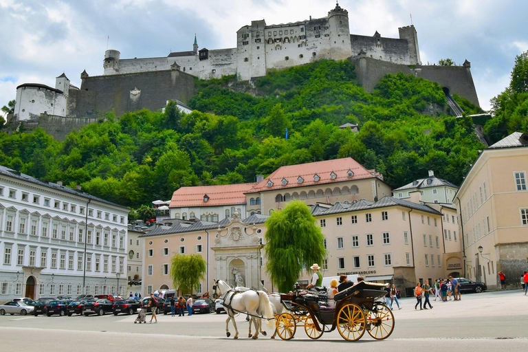 VIP Tour: Nürnberg-Munich-Salzburg + Transfer, Hotel & Meals