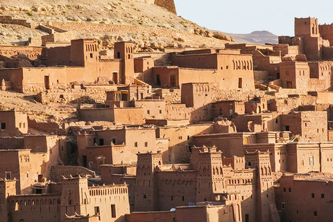 Marrakech: tour de 3 días del desierto del Sahara a MerzougaTour que termina en Fez sin quad