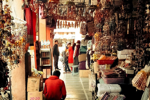 Jaipur Shopping Experience with Female Shopping Expert Shopping Tour: with Car + Guide