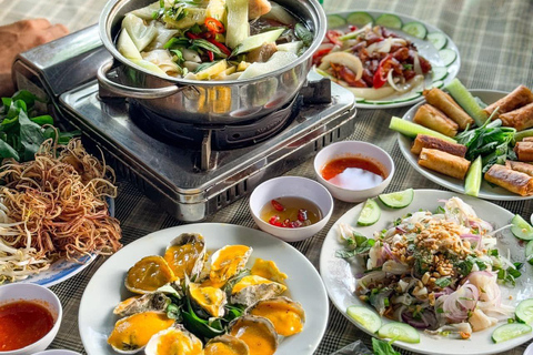 Da Nang Street Food Private Tour With Optional Paragliding Private Car Tour