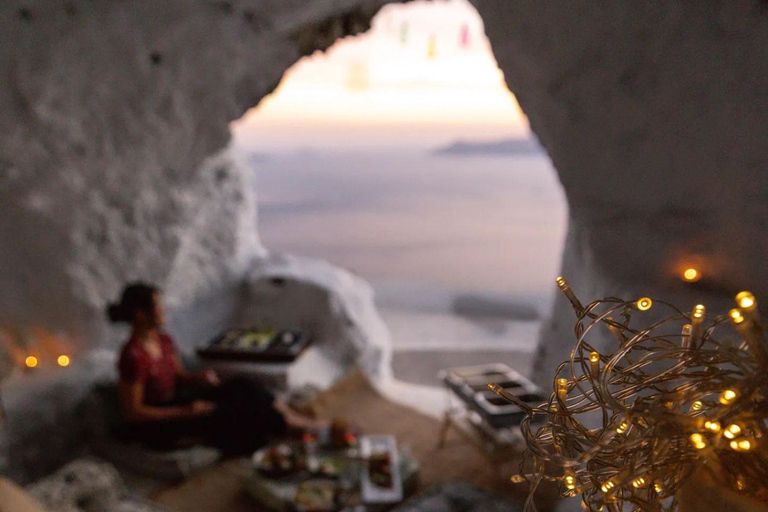 Santorin : randonnée dans la caldeira et dînerSantorin : Randonnée dans la caldeira et dîner