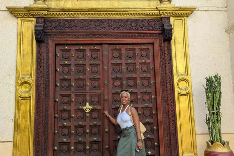 Zanzibar: Stone Town Walking Tour with Guide No Transfer no Entry fee
