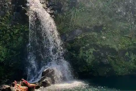 Small Group Ultimate Road to Hana Guided Tour