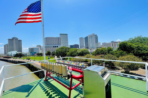 New Orleans: City Riverboat Cruise with Captain Narration