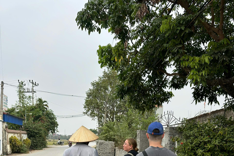 Hanoi: Day Trip to Bamboo Fish Trap & Soy Sauce Villages Full-Day Private Tour from 2 people up