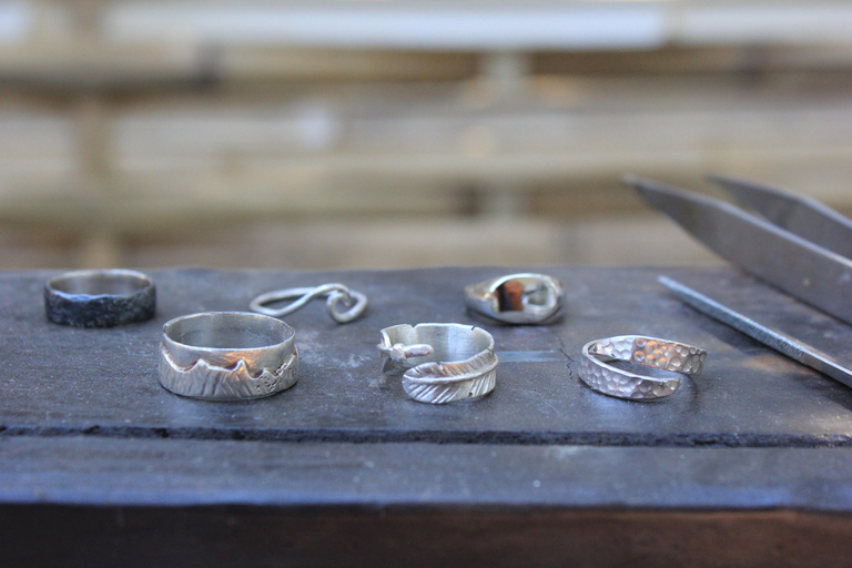 Gili Air: kaktus silver jewellery making class