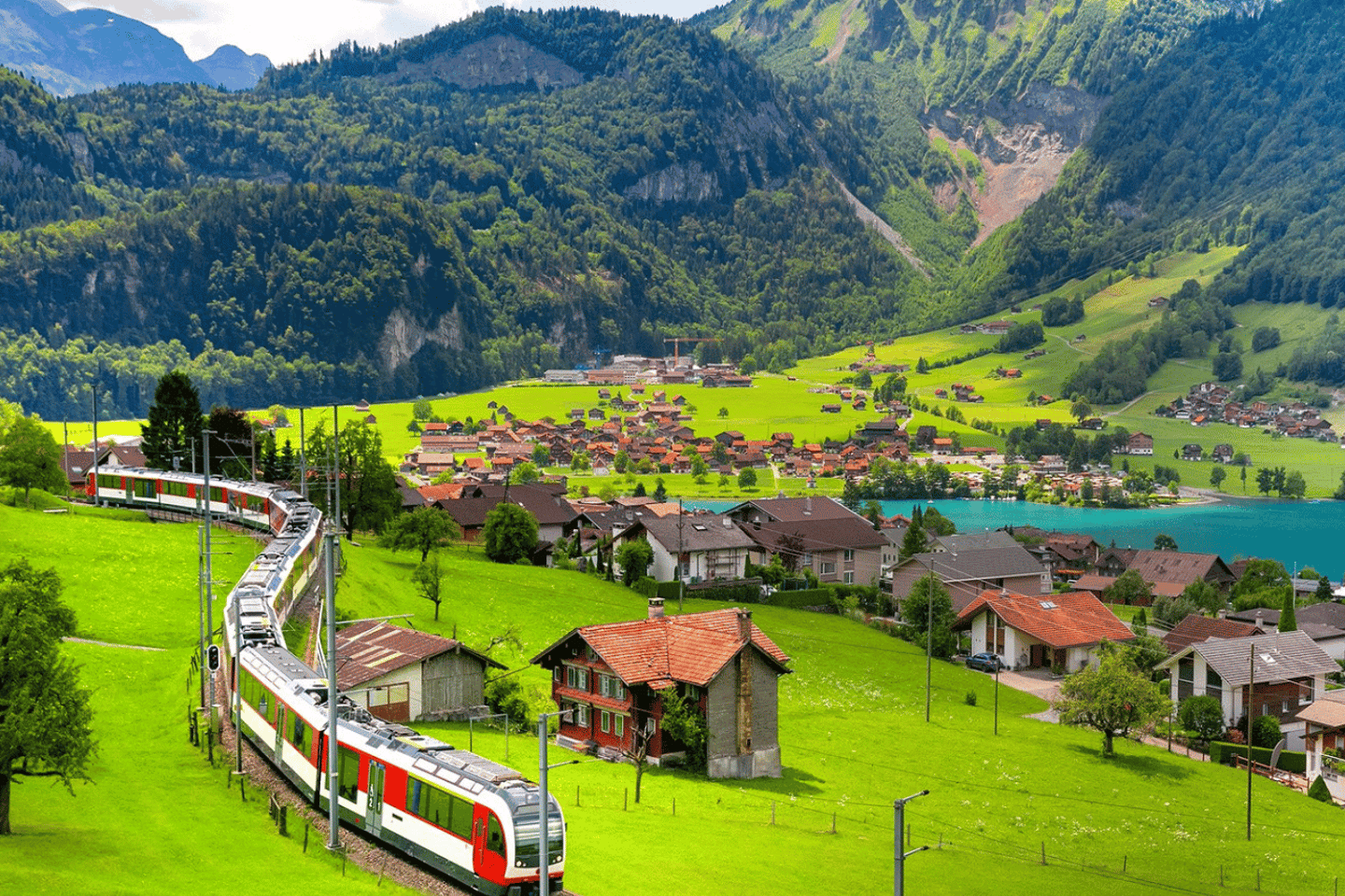 スイス パノラマ列車の旅 ルツェルン インターラーケン プライベートツアー