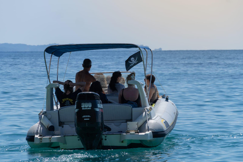 Saranda: Rejs wycieczkowy do Krorez z nurkowaniem, napojami i kąpieląSaranda: Rejs wycieczkowy do Krorez z nurkowaniem z rurką, napojami i kąpielą