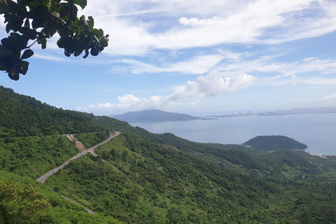 Prywatny transfer z Hoi An do Hue przez Hai Van Pass