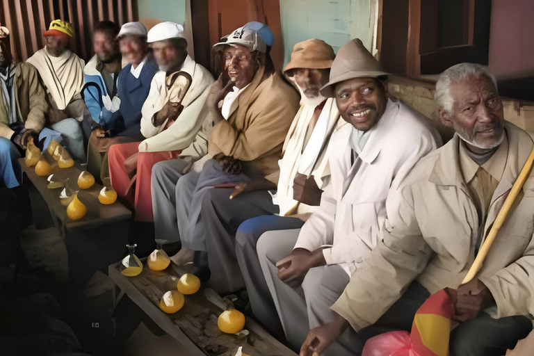 Addis Drinks & Market Tour: Tej, Tella, Areki & Shopping
