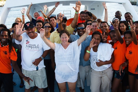 La Romana: Całodniowa wycieczka do nurkowania na wyspie CatalinaPakiet VIP