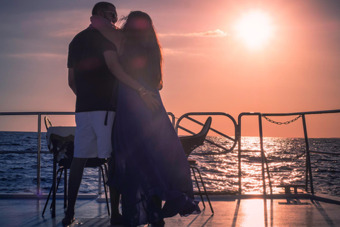 Punta Cana: Private Sunset Dinner Cruise