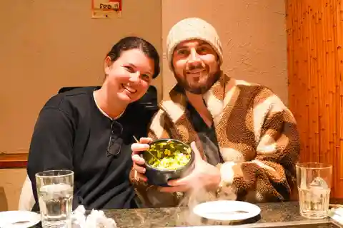 Shinjuku: Explora as noites de comida japonesa e Izakaya em Tóquio