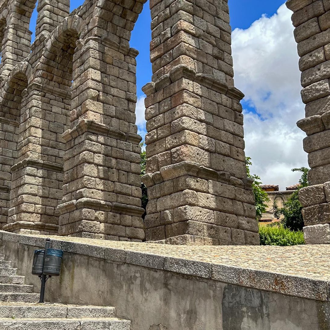 Colagem de mídia