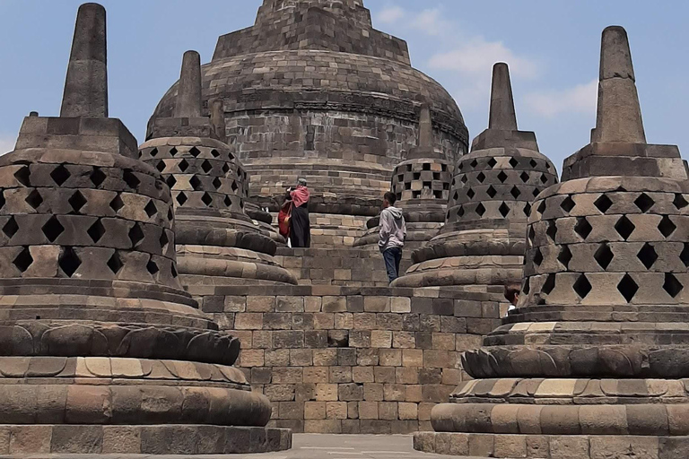 De Yogyakarta: Caminhada pelo Templo de Selogriyo e Borobudur