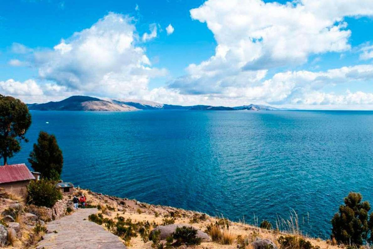 Uros, Amantan & Taquile 2D from Cusco with return to Cusco