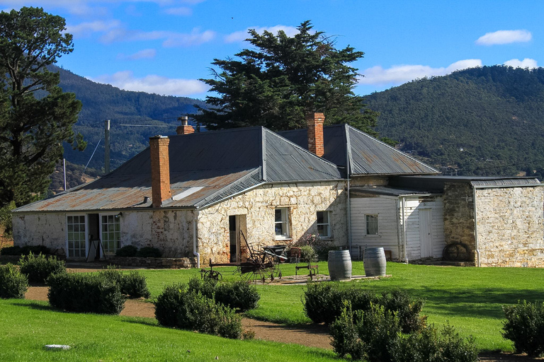 From Hobart: Coal River Valley Curated Winery Discovery From Hobart: Coal River Valley Private Wine Tour - 6 People