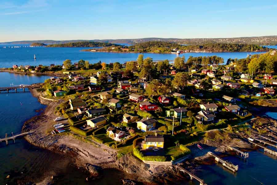 Inselhopping in Oslo: Landhäuser, Ruinen und Fjord-Aussicht. Foto: GetYourGuide Inselhopping in Oslo: Landhäuser, Ruinen und Fjord-Aussicht. Foto: GetYourGuide