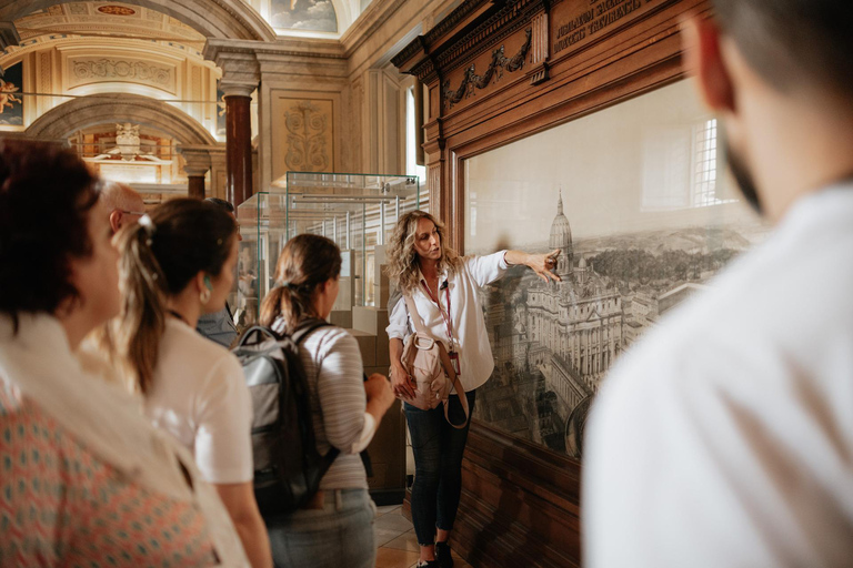 Rome: Colosseum, Vatican Museums & Historic Center in a Day Private Tour - Colosseum, Vatican Museums & Historic Center