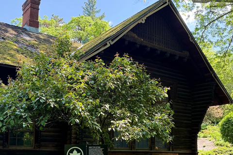 NYC: Central Park Storytelling Pedicab Tour with Theater Central Park Pedicab Tour - Deluxe 1.5 Hour Experience